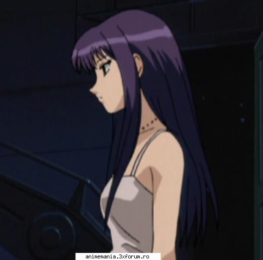 mah ew o prefer pe renee ptr ca este sooper cool si model si imi place ei :cool: personaje